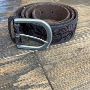 NWOT- Lucky Brand Belt, full leather